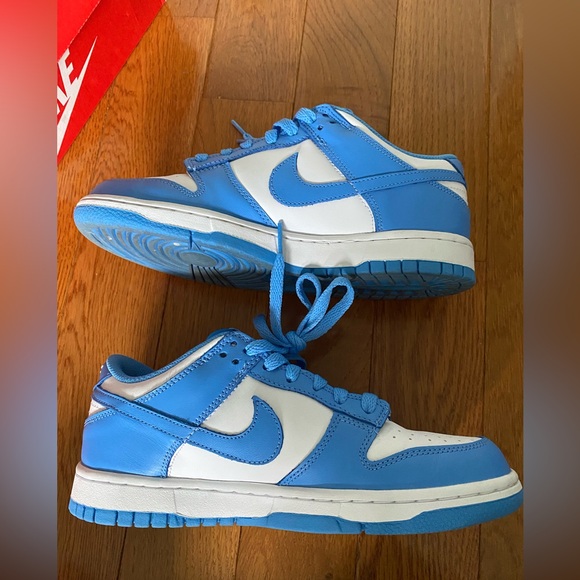 Nike dunk low UNC size 7Y- GS - Picture 3 of 5